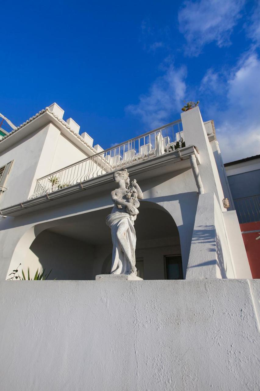بيتسو Villino Erminia - Seaside Art B&B المظهر الخارجي الصورة